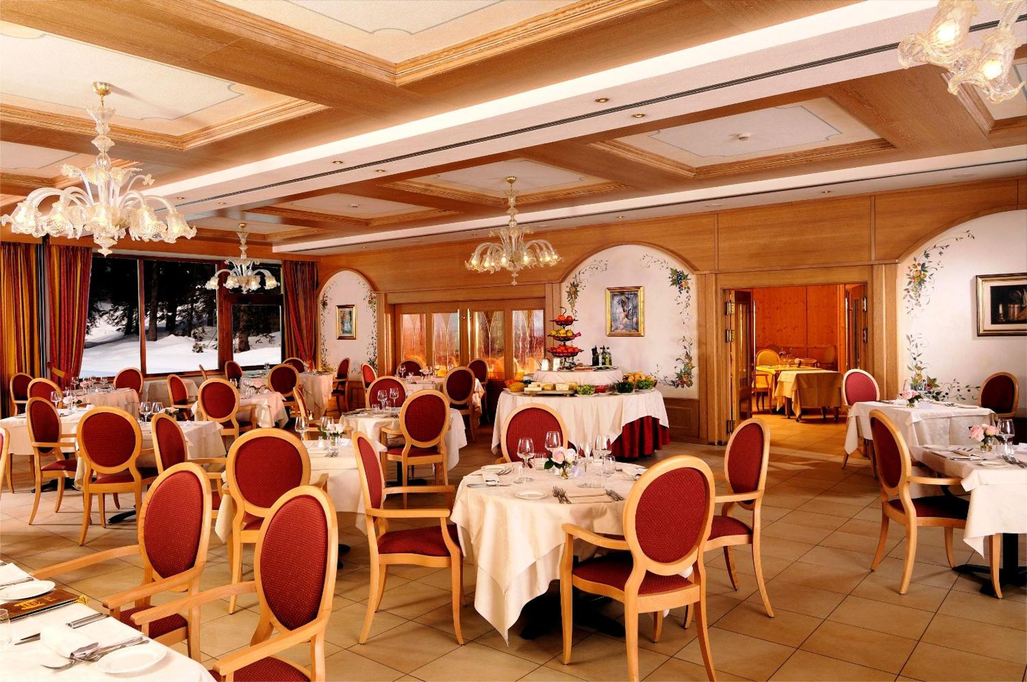 Carlo Magno Hotel Spa Resort Madonna Exteriér fotografie